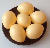 Яйцо искусственное подкладное куриное (полое)
