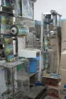 Фасовочная машина для упаковки сыпучих продуктов в пакет подушку